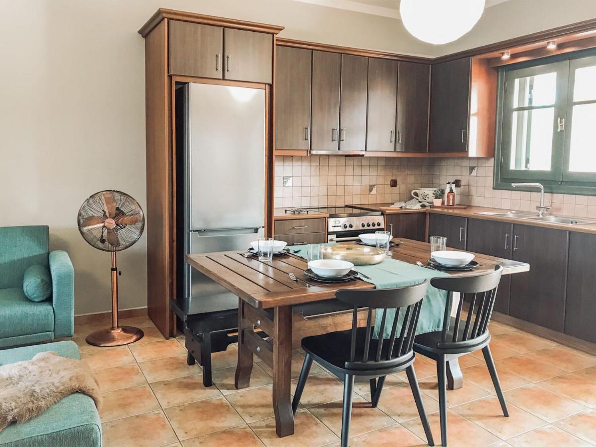 Agrilia Maison Razáta Buitenkant foto